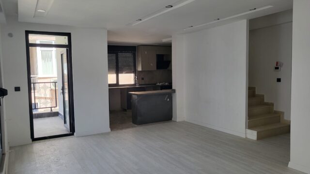 OFM HASTANESİNE YAKIN SIFIR DUBLEKS 150 M2
