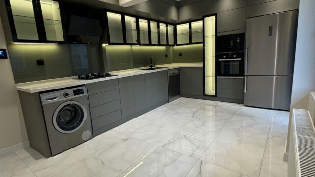 ANTALYA BAHÇELİEVLER’DE SATILIK ULTRA LUX 3+1 DOĞALGAZLI NET 165 M2